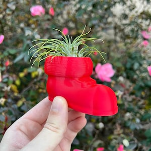 Festive 3D Printed Santa Boot Planter for Air Plants & Succulents - Indoor Christmas Decor with Drainage