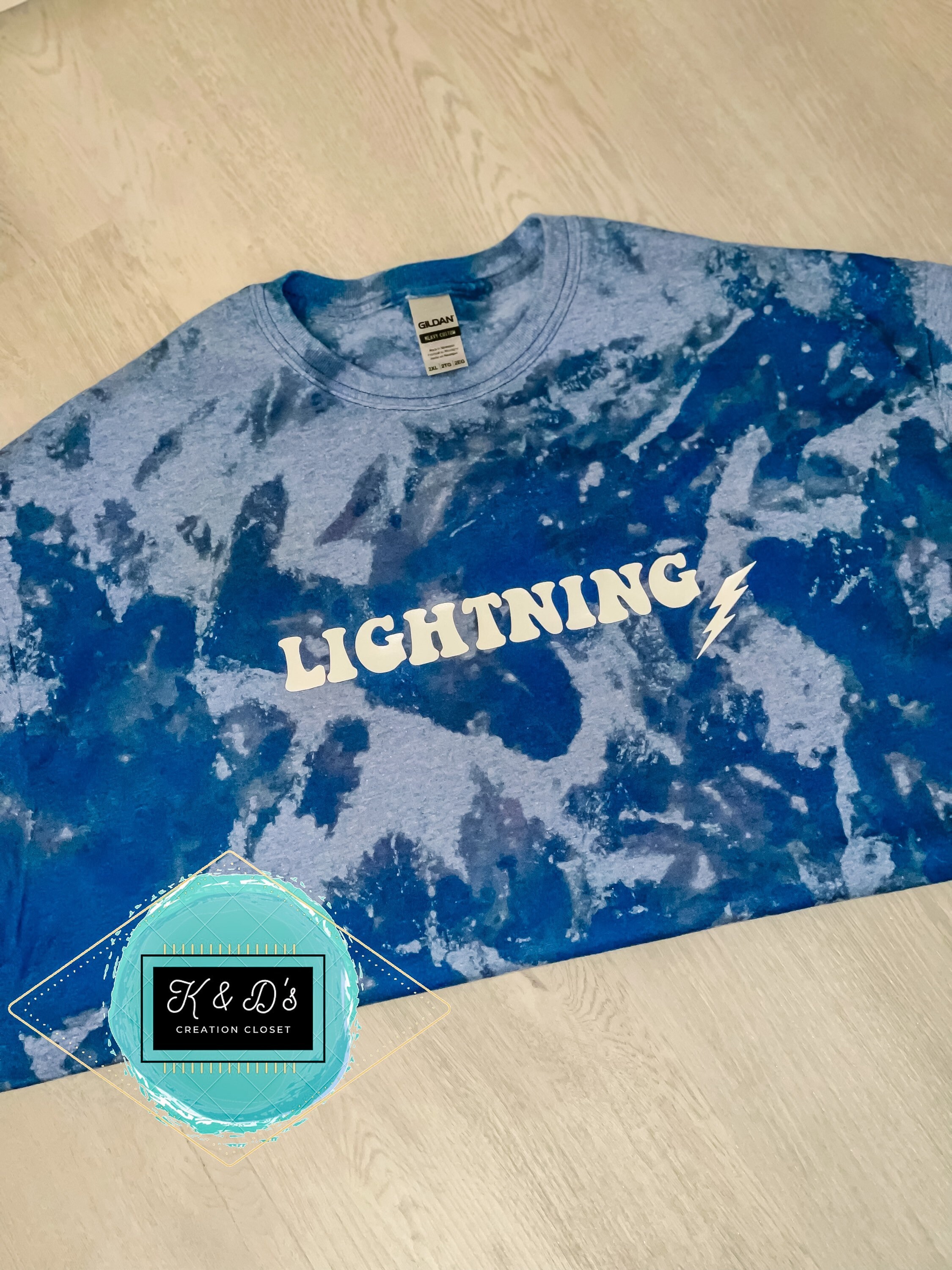 Lightning Inspired // bleached crop top // playoffs 2021 // NHL Stanl…