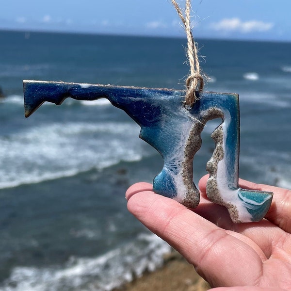 Maryland Ornament: Ocean City Resin Waves, Real Sand