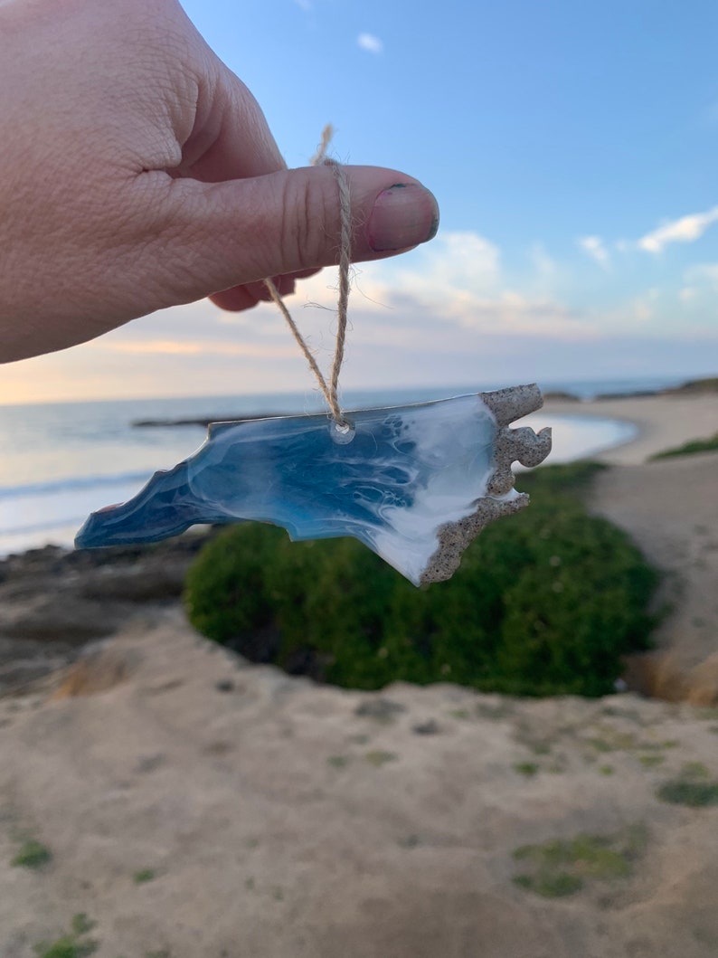Resin State Ornament: Real Sand & Ocean Waves Christmas Decoration - Thumbnail 4
