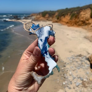 Italy Ornament or Magnet, Resin One Of A Kind, Country Christmas Ornament With Real Sand And Ocean Waves, Wall Decoration