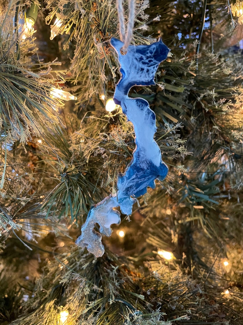 Resin Japan Ornament: Real Sand & Ocean Waves Christmas Decor - Thumbnail 2