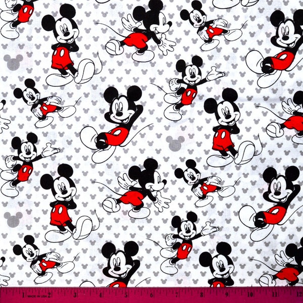 TISSU MICKEY MOUSE | Vendu par The Half Yard! | Coupe continue! | 100% coton matelassé | Disney Blanc Rouge Gris Oreilles