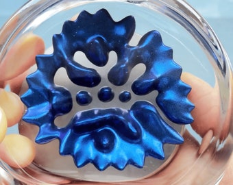 A wide range of colorful Ferrofluid in a bottle, magnetic display desk toy