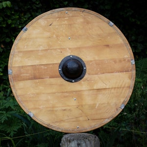 Viking Shield, Rawhide faceing, Early Mediaval Reenactment