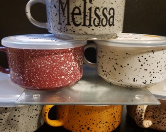 20-24 oz Two or Three Toned Speckled PERSONALIZED Mug for Soup or Ice Cream with Handle and Vented Lid; #grandmagift; #teachergift; #mom