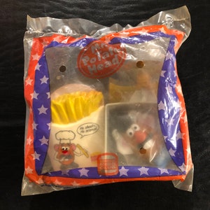 1998 Mr. Potato Head Basket Shoot Toy