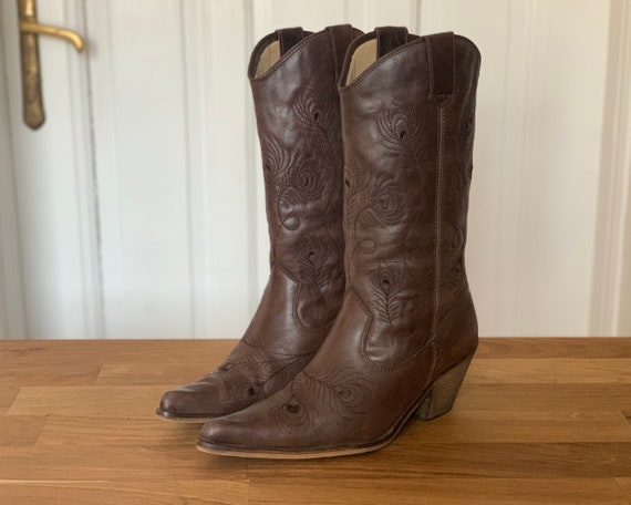 Vintage Brown Leather Western Boots Embroidered Co