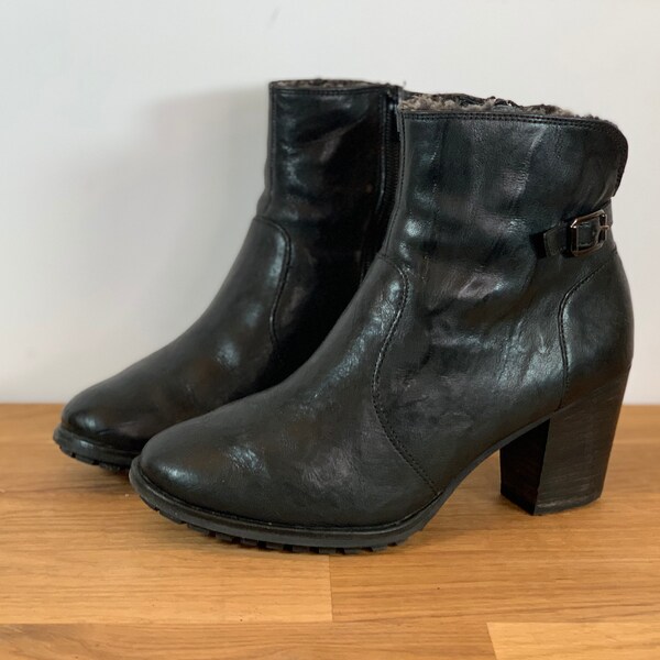 leather zip ankle boots