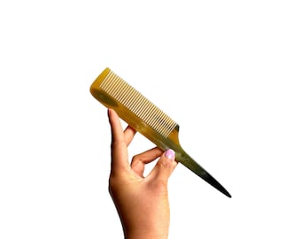 Buffalo Horn Tail Comb: Handcrafted Anti-Static Hairdressing Comb