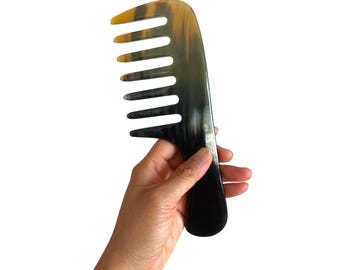 Handcrafted Large Buffalo Horn Afro Comb with Handle | Wide Tooth Natural Hair Comb