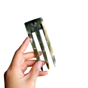 Handcrafted Horn Hair Comb Pin: Sustainable Hair Accessory