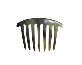 Handgefertigter Haarkamm aus Büffelhorn, geschwungenes minimalistisches Design für verschiedene Frisuren
