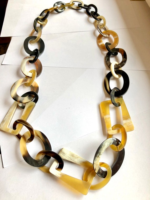Hornkette 96 cm lang Horn Halskette lange Halskette aus Büffelhorn 