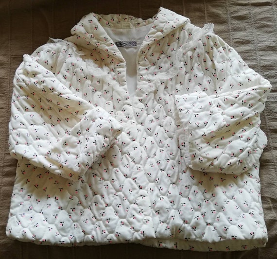 1960s Quilted Bed Jacket