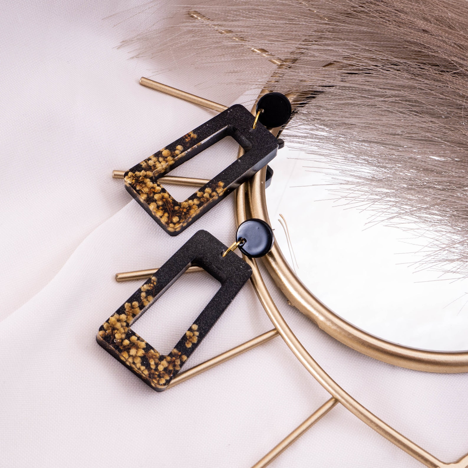 Epoxy Resin Earrings With Real Flowers Etsy