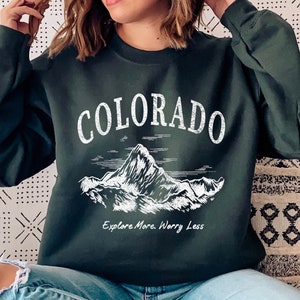 Colorado Mountain Sweatshirt: Unisex Hiking Crewneck