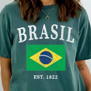 Maglietta regalo Comfort Colors® con bandiera brasiliana, souvenir delle vacanze a Rio de Janeiro
