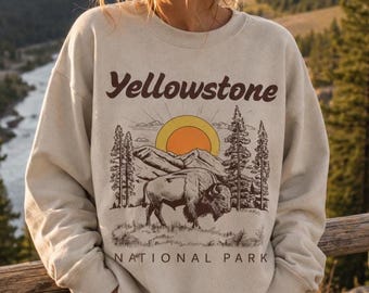 Yellowstone National Park Sweatshirt, Retro Bison Crewneck