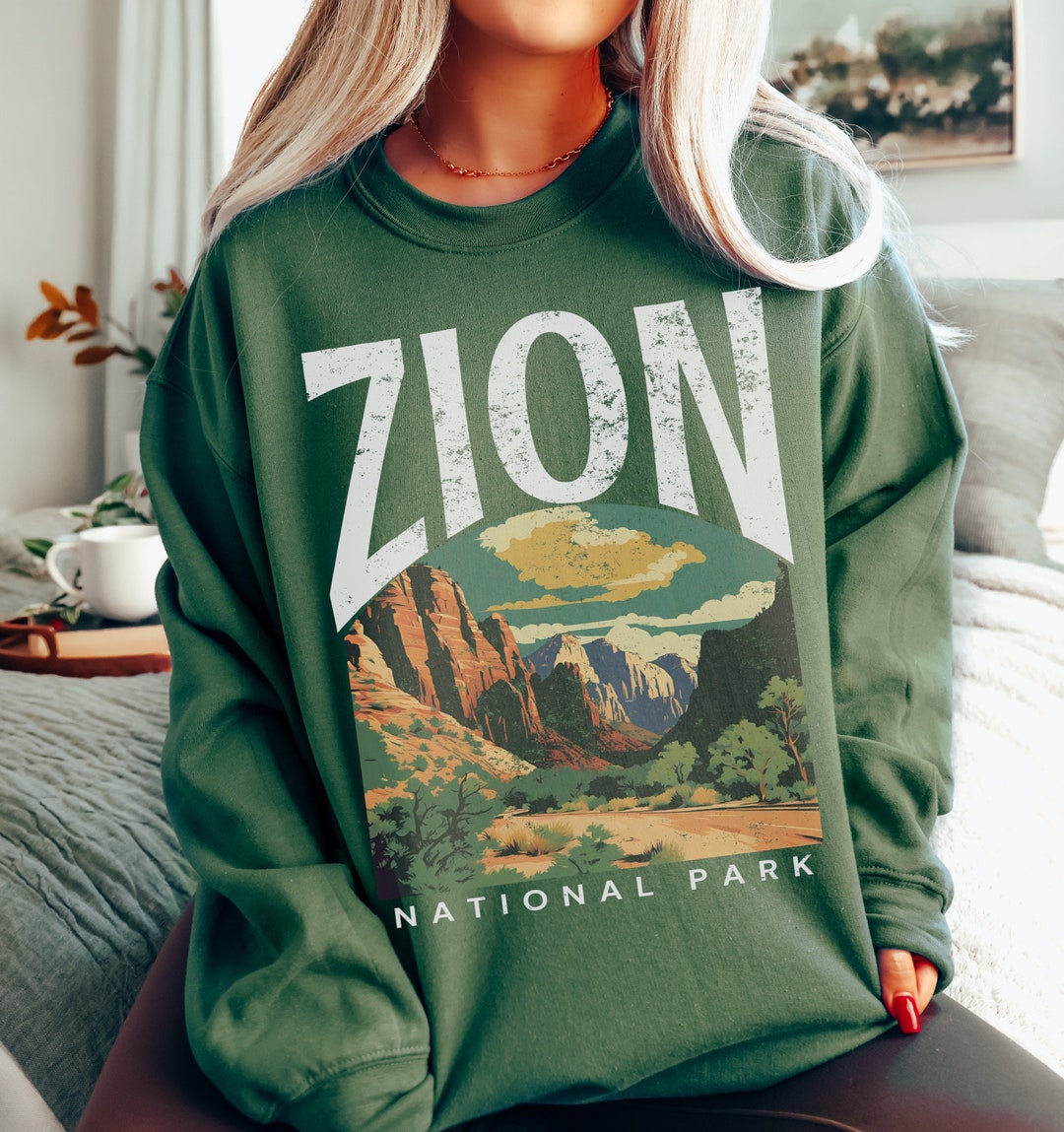 Zion National Park Crewneck Sweatshirt, Utah Hiking Gift - Etsy