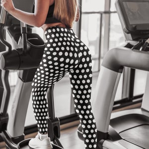 High Waist Black and White Polka Dot Leggings, Black and White Polka Dot Spandex Leggings, Womens Workout Polka Dot Stretch Yoga Pants
