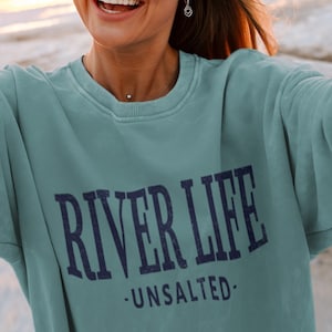 Cadeau de sweat-shirt ras du cou River Life non salé, souvenir de pull-over couleurs Lake Beach Comfort