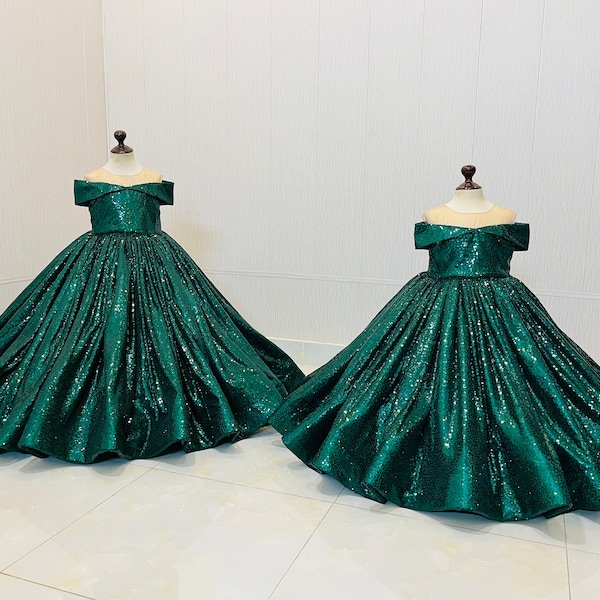 Amaryllis-emerald sparkly dress, flower girl dress, birthday dress, girls party dress,  birthday dress,  photoshoot, christmas dress