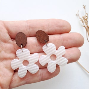 Polymer clay earrings Fimo clay earrings Handmade earrings Original unique and light Fleur
