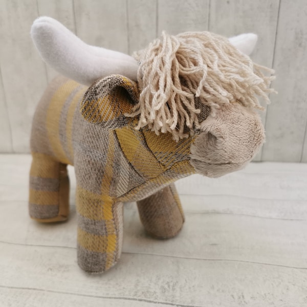 Highland cow sewing pattern and tutorial suitable for plush toys memory bears