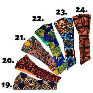 Pode incluir: Um conjunto de 6 faixas de cabe&ccedil;a coloridas com diferentes padr&otilde;es de estampa africana. As faixas de cabe&ccedil;a s&atilde;o numeradas de 19 a 24.