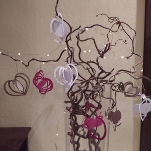 Saint Valentin, décorations printanières en papier de construction ou carton photo. FICHIER de traceur de modèle de coeur pour les traceurs de découpe au format .DXF, .SVG et .png