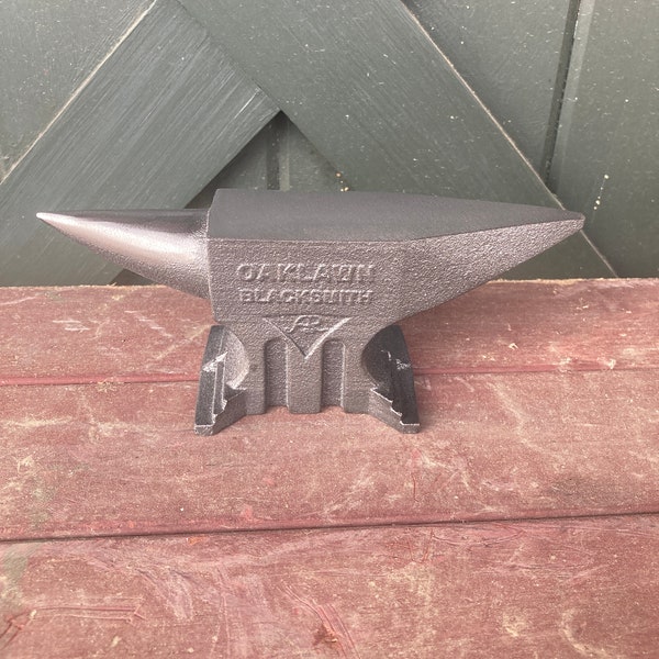 2.5 pound Anvil