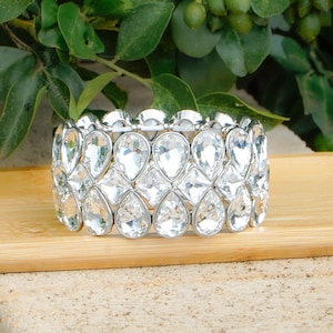 Clear/Silver large rhinestone bracelet, Bridal bracelet, Bridesmaids, prom  Evening stretch bracelet,  Gift for her, Bikini Competition