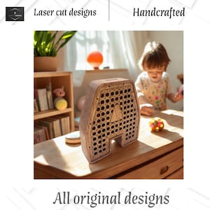 Hucha de madera estilo ratán con letras de la A a la Z de 8 o 12 pulgadas