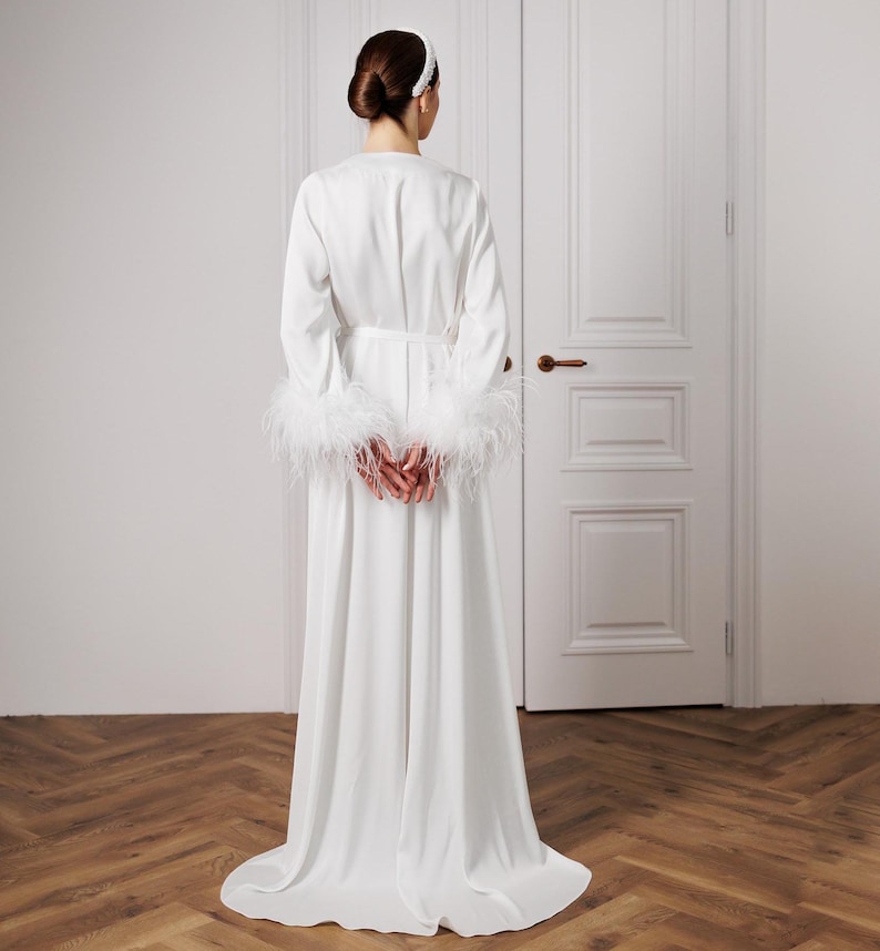 Bridal robe with feathers on sleeve, Wedding robe long train, Silk robe, Getting ready robe, Detachable feathers robe, Getting ready outfits