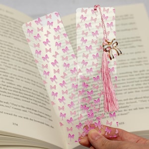 Pink Coquette Bows Bookmarks, Trendy Coquette Bookish Acrylic Bookmarks, Bows and Books Bookmark with Tassel, Bookish Accessories