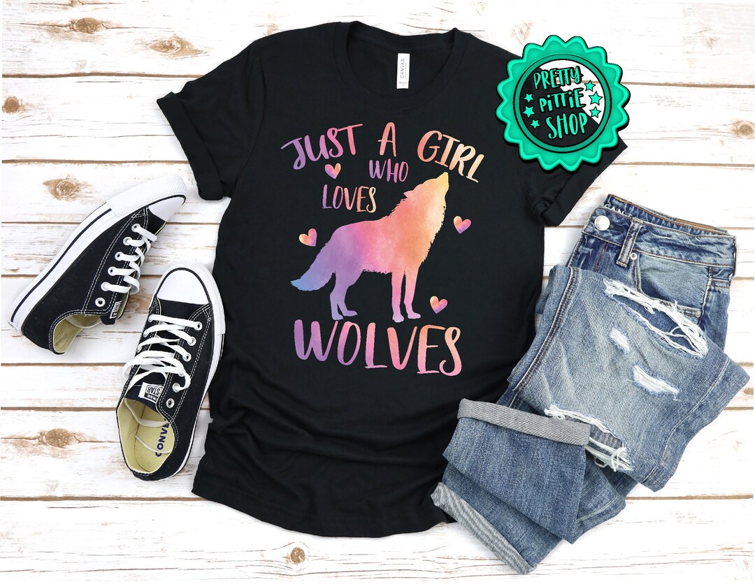 Just a Girl Who Loves Wolves, Wolf Shirts for Girls, Wolf Lover Gift ...