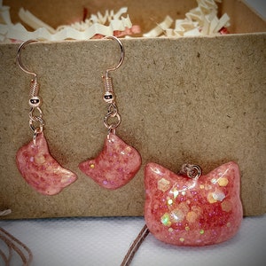 Resin Cat Earrings and Necklace set| Earring and Necklace set| Cat Earring| Cat Necklace