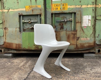 true vintage 1 Z-chair DDR Vario-Pur GDR 70s design Ernst Moeckel Kangaroo II Chair newly painted