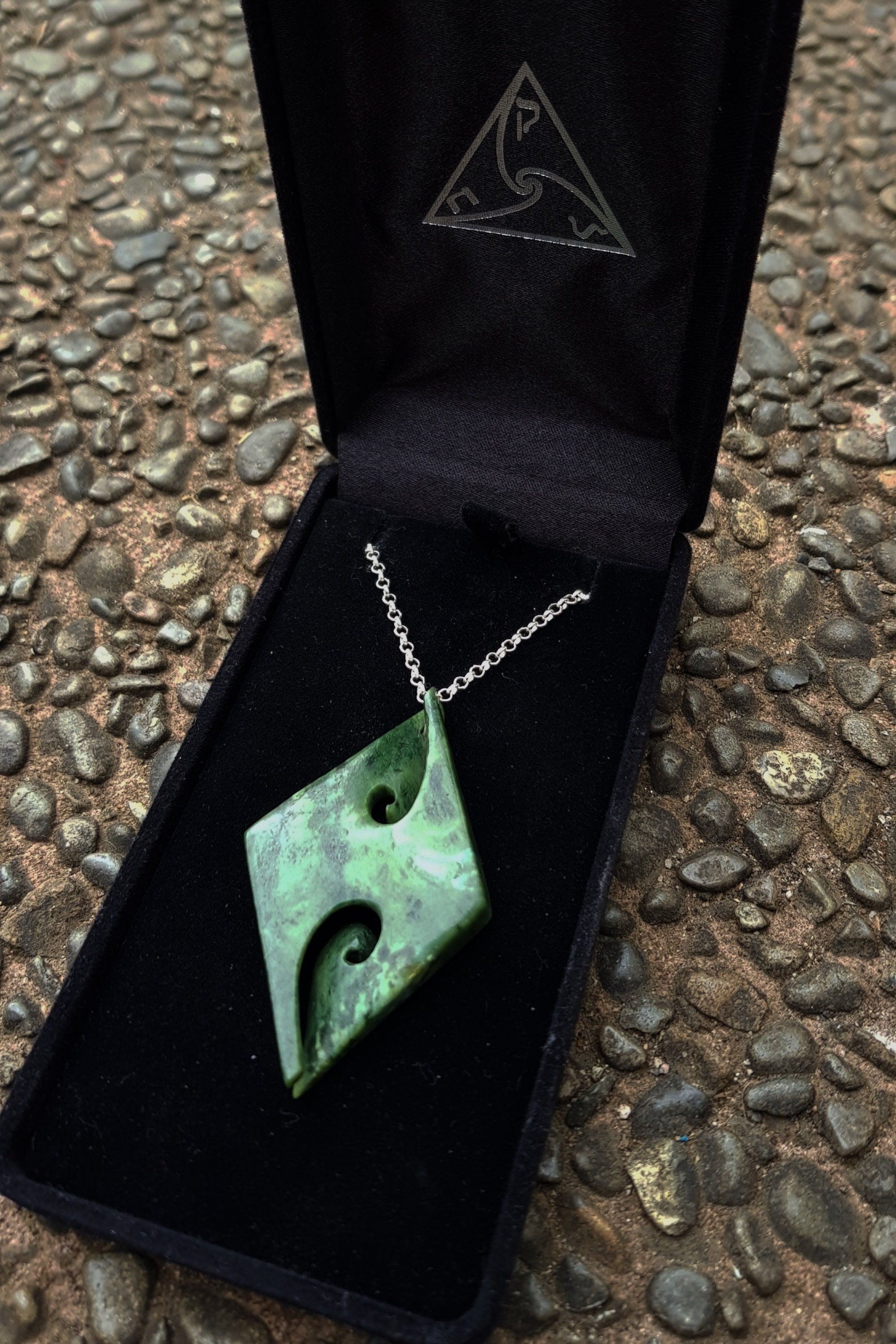 New Zealand Jade POUNAMU necklace Handmade Greenstone pendant | Etsy