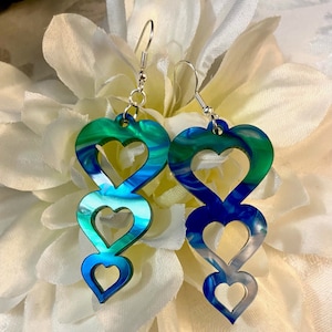 SVG Pendientes Triple Corazones 4 estilos paquete Glowforge Ready Digital Descargar Uso Comercial