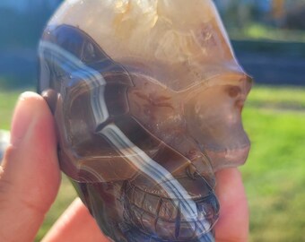 Beautiful Banded Agate Quartz Geode Druzy Skull - Banded Agate - Reiki - Chakra - Meditation