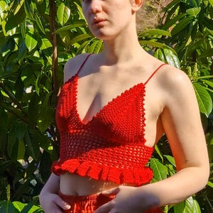 Crochet pattern Rays 'n Ruffles Top, crop top, digital pdf, English US, Dutch