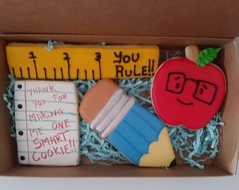 Teacher Cookies, Graduation, Thank You For Making Me One Smart Cookie, School Sugar Cookies