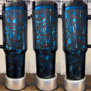 Skellington Gesicht Laser gravierte Becher 40 oz w / Griff