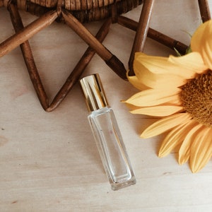 glass roller bottle, essential oils, 7.5 ml tall square