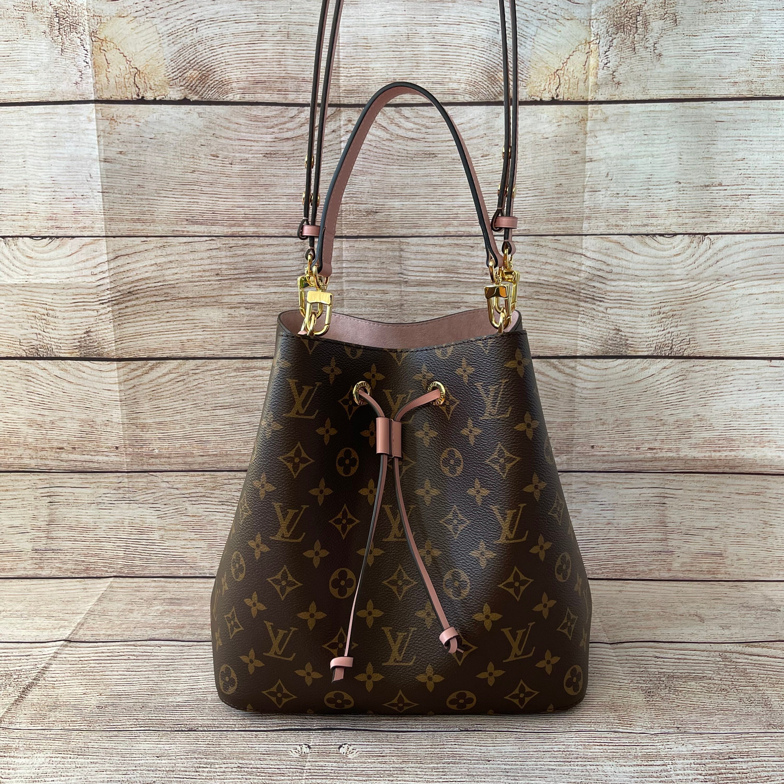 Louis Vuitton ドップキット Locker Dopp Kit Monogram - Men - Travel | LOUIS VUITTON ®