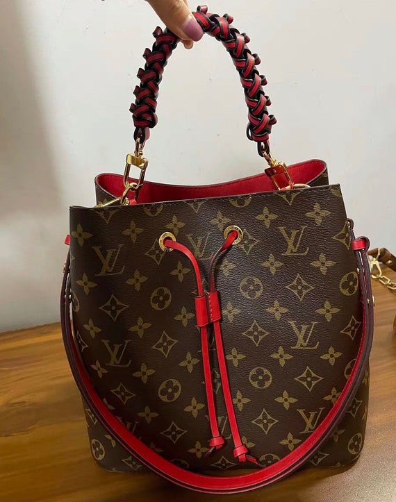 Louis Vuitton Monogram Neonoe Comparison Video 