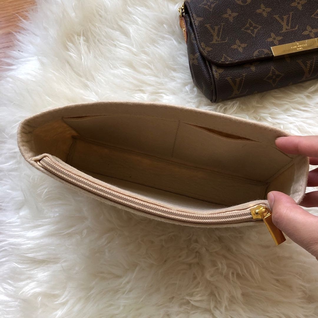 Vintage Louis Vuitton monogram platform heels. - Depop