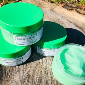 Aloe, Avocado, Olive Oil, Sea Moss Hair Gel & Vitamin E for Flexible Moisturizing Light Hold, NO Flaking, Sleek, Shiny Hair, Wet or Dry hair